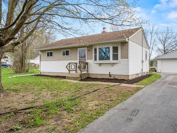 3733 East Becker ROAD, Oak Creek, WI 53154