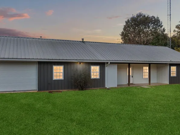 732 Red Maple Rd, Big Sandy, TX 75755