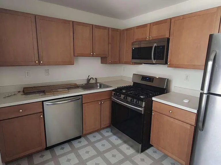 468 Great Beds Ct — Photo 2
