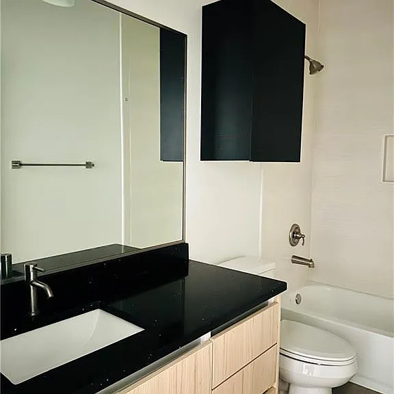 12508 N 39th St #2 — Photo 15