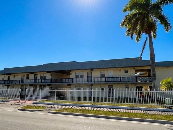 301 NW 177th St APT 201