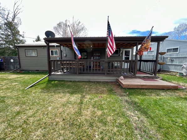 1250 Odell Ave, Thermopolis, WY 82443