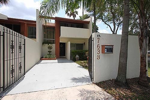 2nd image of 7633 SW 105th Ave