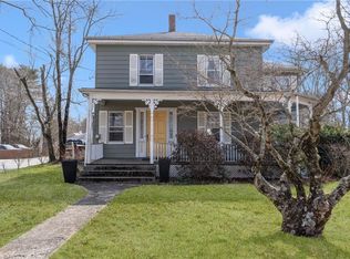161 Rathbun St, Coventry, RI 02816