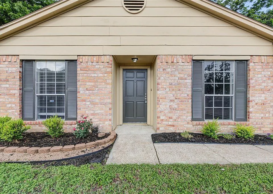 2311 Pepperweed Dr