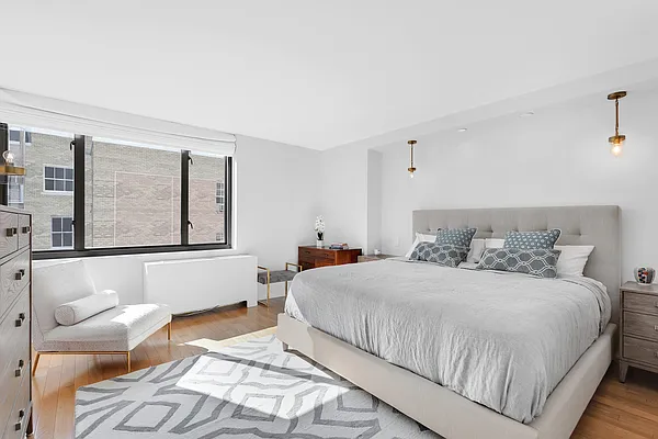 Rented by Douglas Elliman | media 17