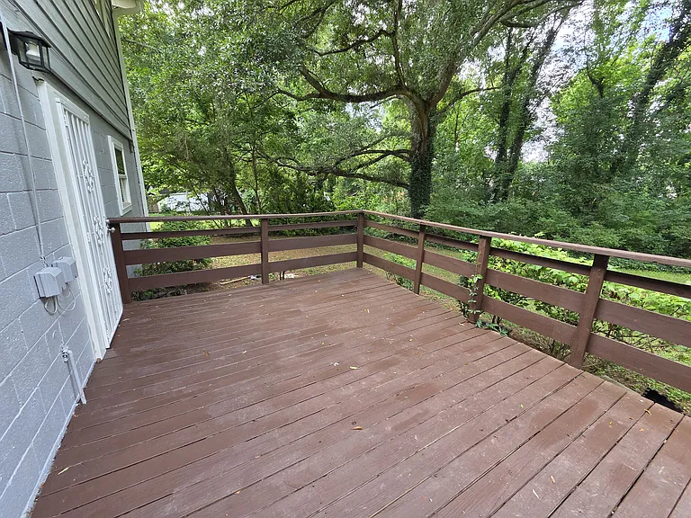 95 Ashton Ct — Photo 7