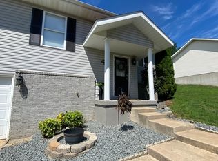 2605 S 14th St, Ozark, MO 65721