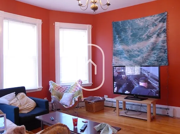 12 Fisher Ave, Roxbury Crossing, MA 02120