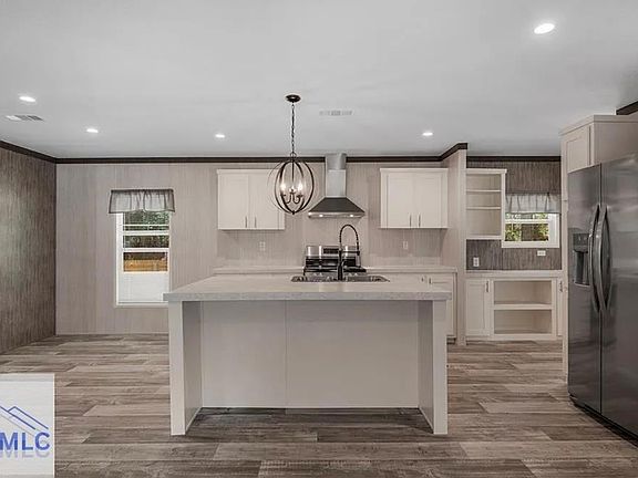 2nd image of 5 Bradwell Dunham Rd