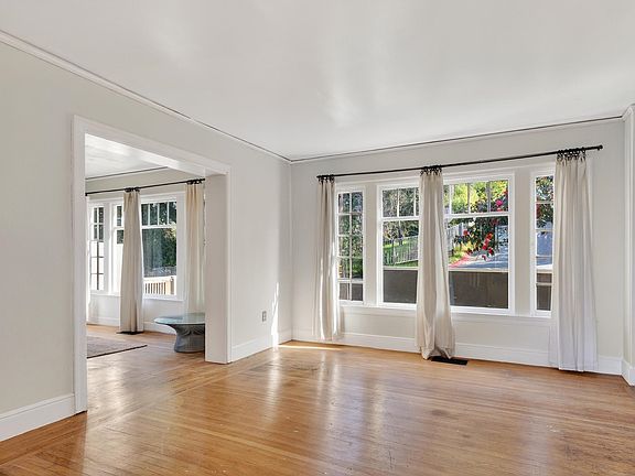 5th image of 1106 Cragmont Ave