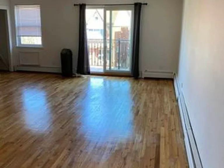 1920 E 28th St #2 — Photo 10