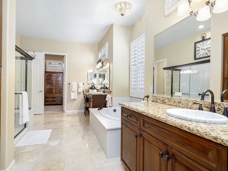 81074 Avenida Neblina #1 — Photo 19