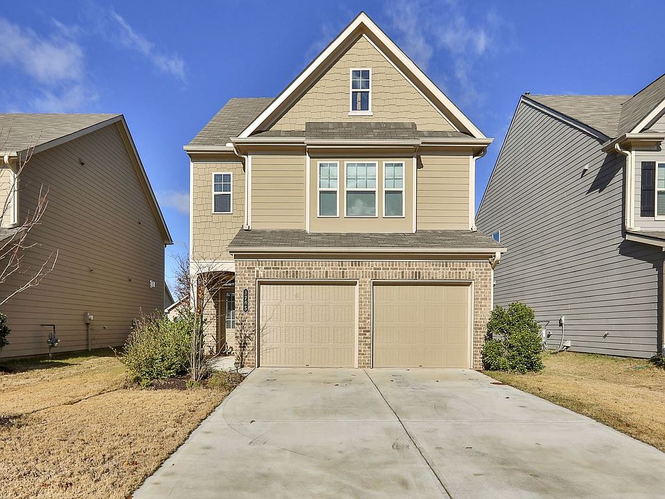 2nd image of 3705 Upland Dr
