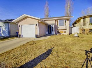 46 S Heritage Cres W, Lethbridge, AB T1K 6X2