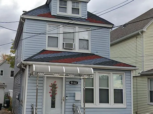 9133 245th St, Bellerose, NY 11426