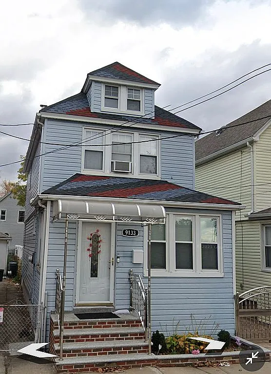 9133 245th St photo 1