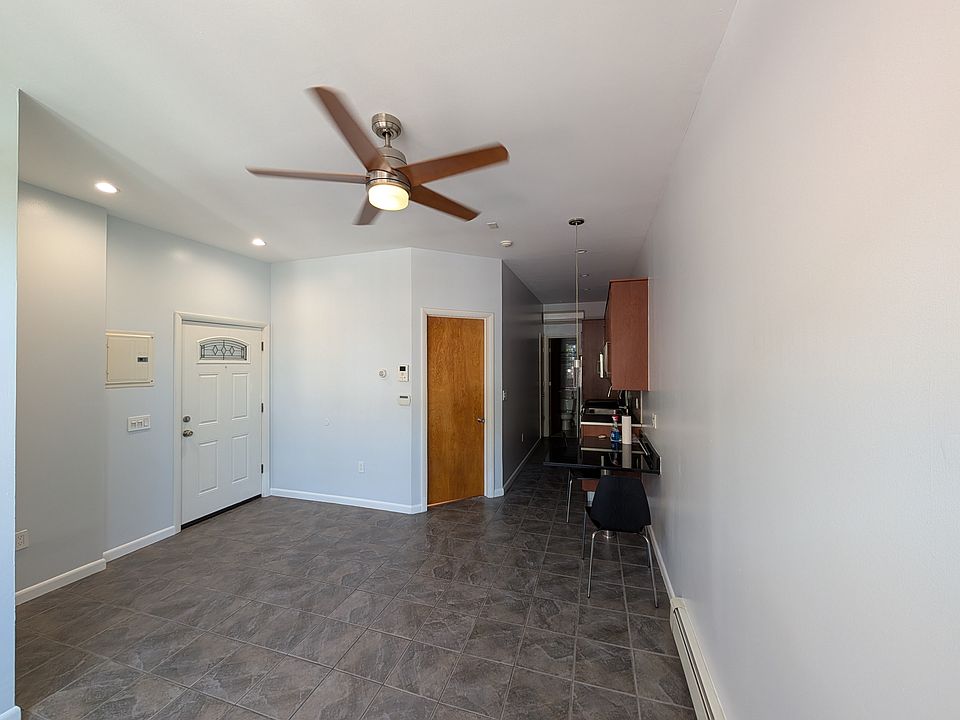 1st image of 11 Denton Pl #1