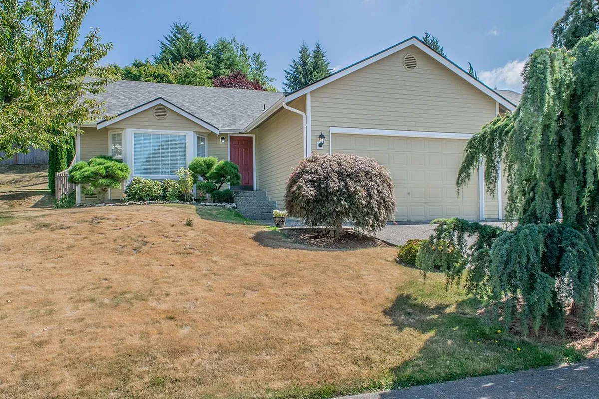 Primary Photo - 5811 73rd Ave NE