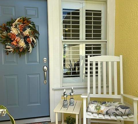 3rd image of 2572 Addington Cir