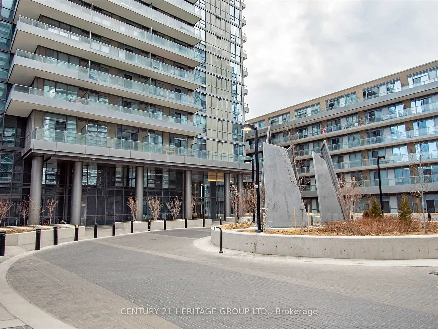 Fifth On The Park — Photo 1