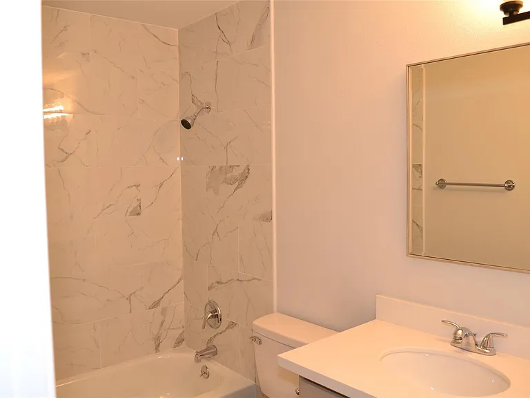 9514 Curry Landing Dr — Photo 13
