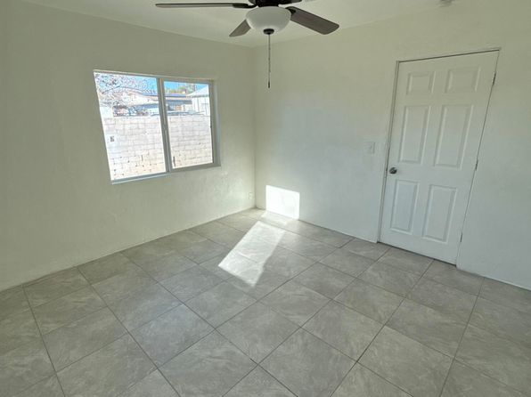 tucson-arizona-239066287 picture