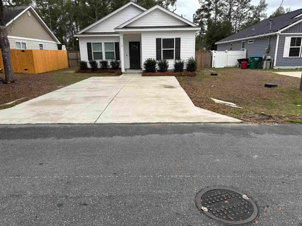 19 Brewster Rd, Crawfordville, FL 32327
