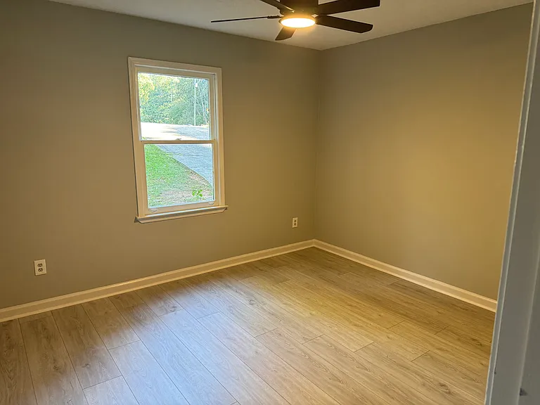 2352 Cedar Valley Ct — Photo 10
