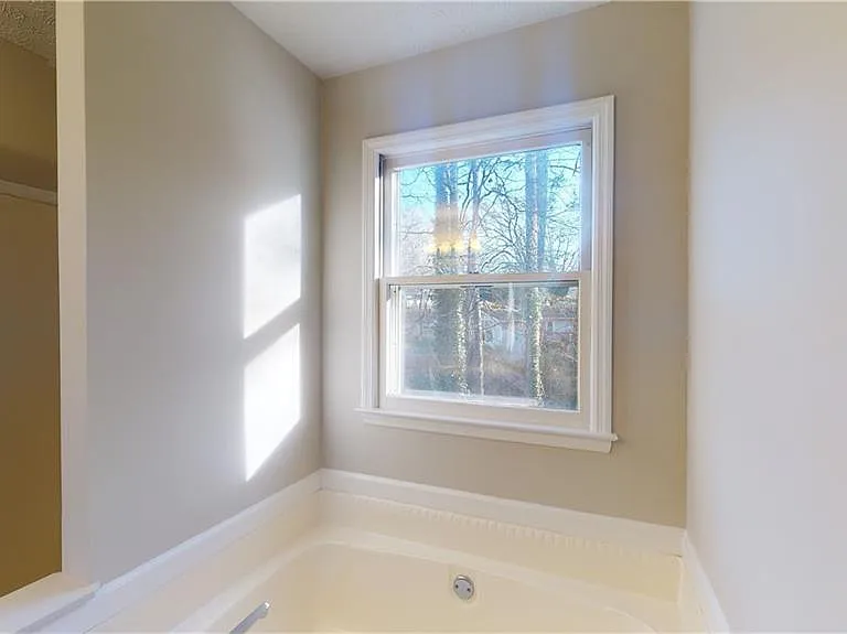 1180 Kennesaw Springs Dr NW — Photo 10
