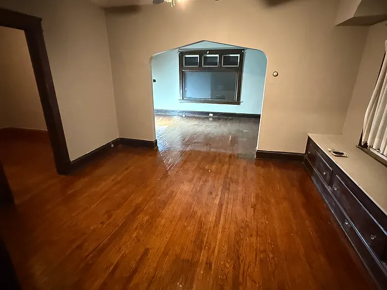 13609 Durkee Ave #2 — Photo 5