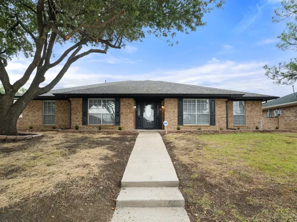 1410 Pine Hill Dr, Garland, TX 75043