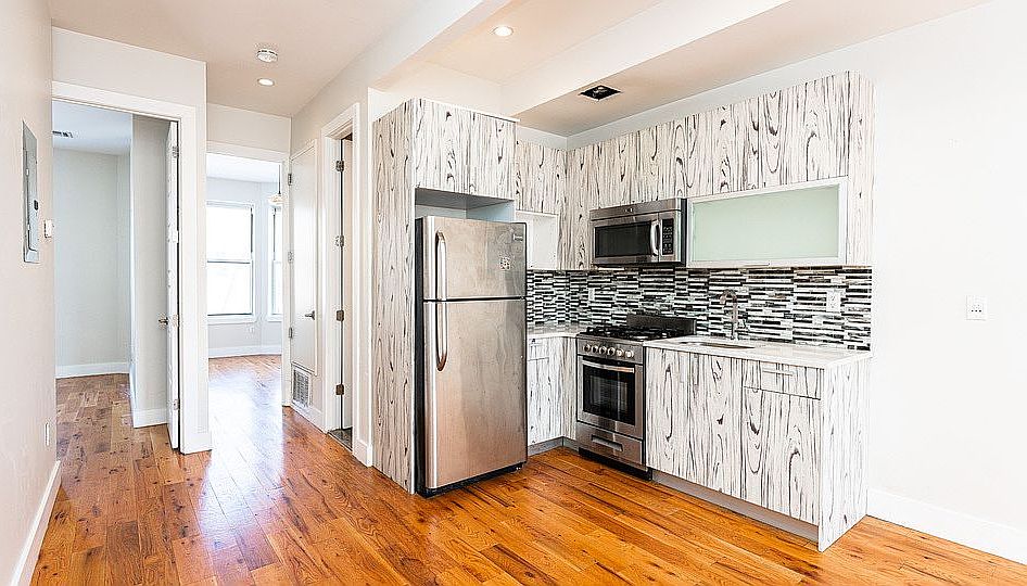 1st image of 95 N Henry St #22