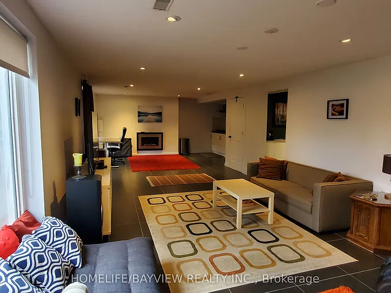 249 Wincott Dr — Photo 20