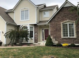 304 SE Sumpter Dr, Lees Summit, MO 64063