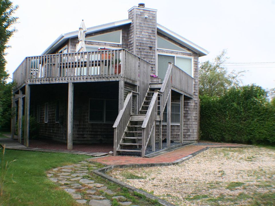 1st image of 68 Seaside Ave