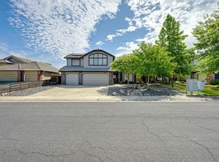 5937 Blackstone Dr, Rocklin, CA 95765