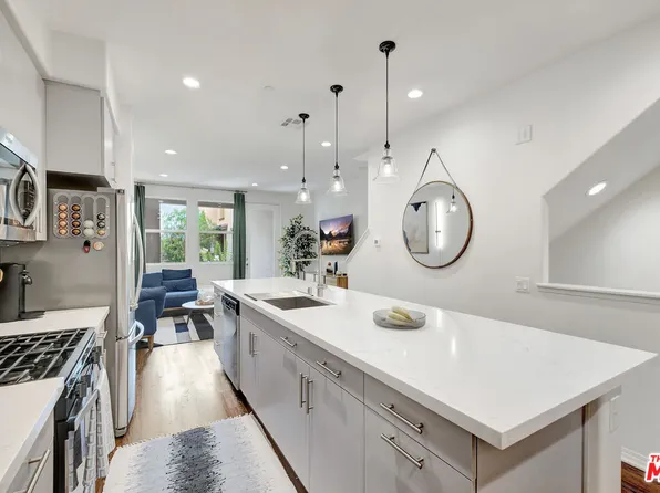 1580 W 1st St Unit 10, Santa Ana, CA 92703