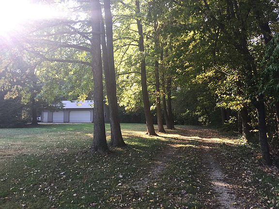 Side Drive to 2nd Garage