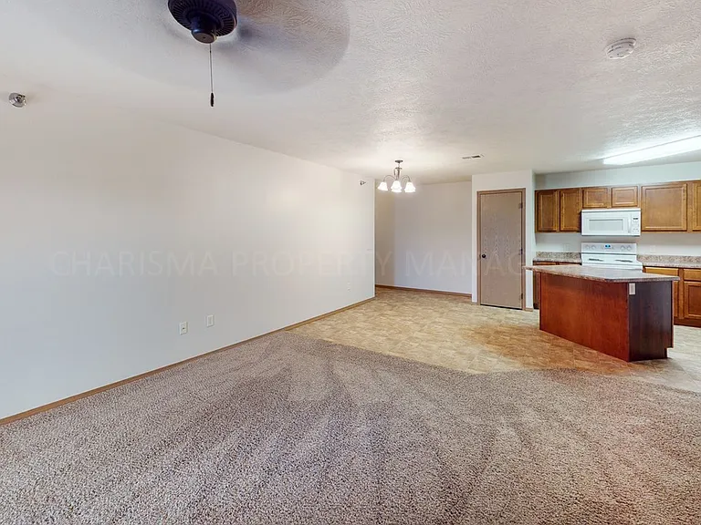 Gaspar Apartments — Photo 55
