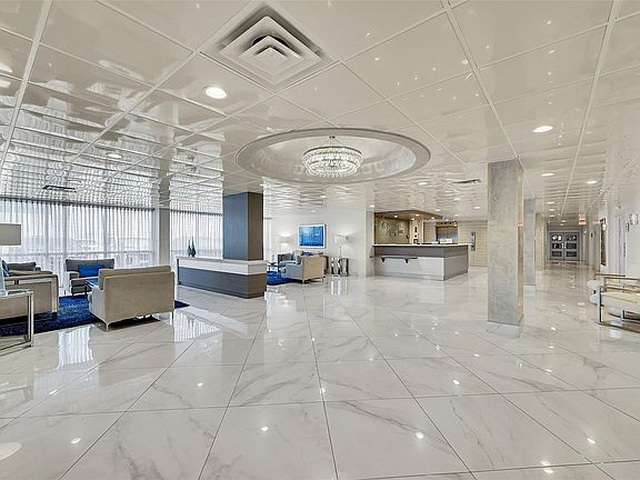 5th image of 3850 Galt Ocean Drive #102