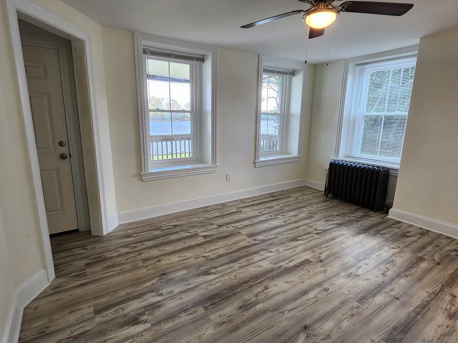 1 bed, 550 sqft, $1,900 — Photo 4