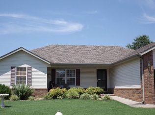 4839 W University St, Springfield, MO 65802