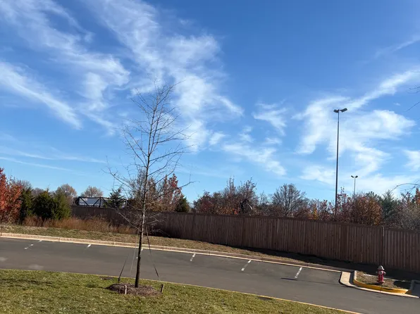 (undisclosed Address), Chantilly, VA 20151