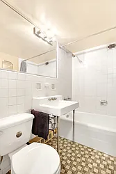 Rented by Cooper & Cooper Real Estate