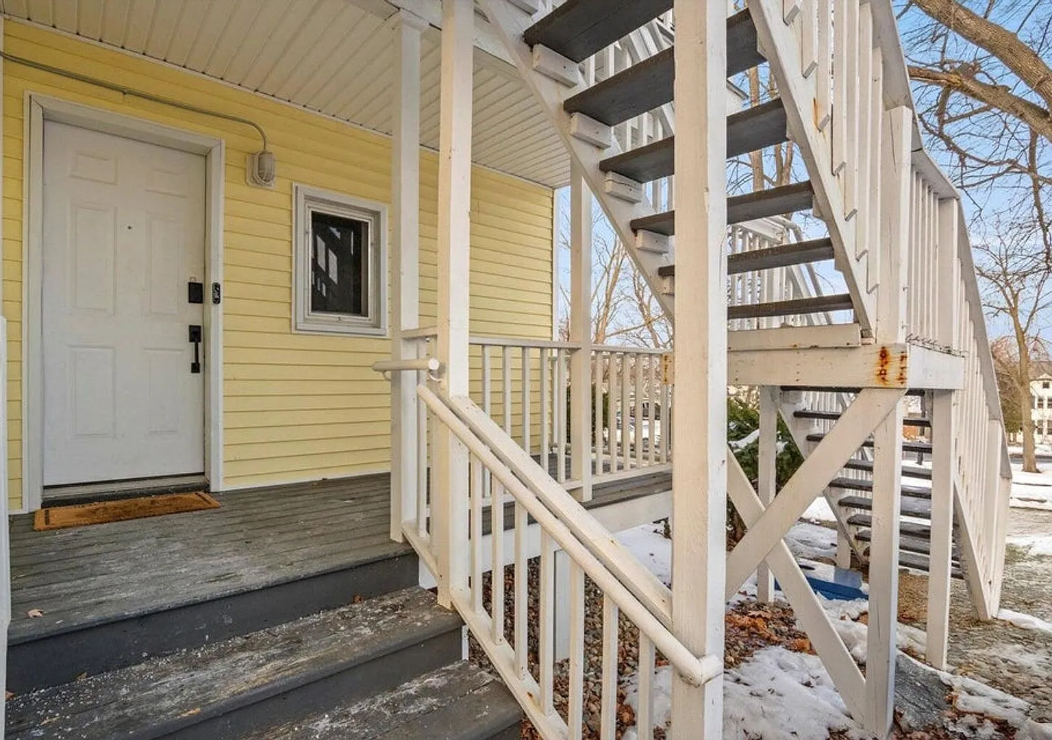 701 Washtenaw — Photo 4