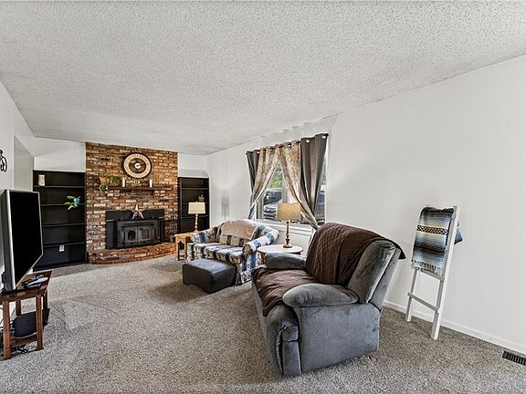 4th image of 507 W Cambridge Rd