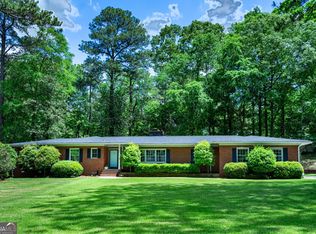 516 Ridgecrest Rd, Lagrange, GA 30240