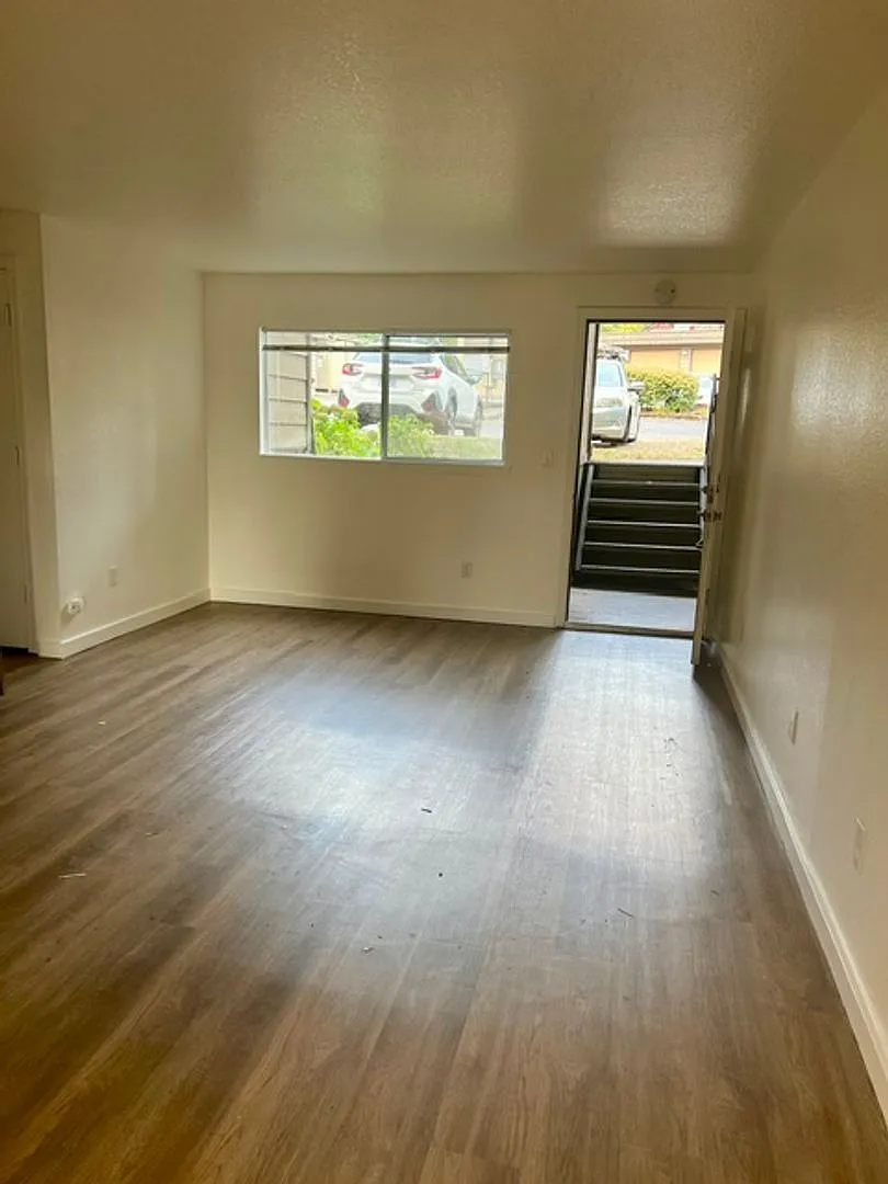 CEDAR MILL VILLAGE APARTMENTS — Photo 3