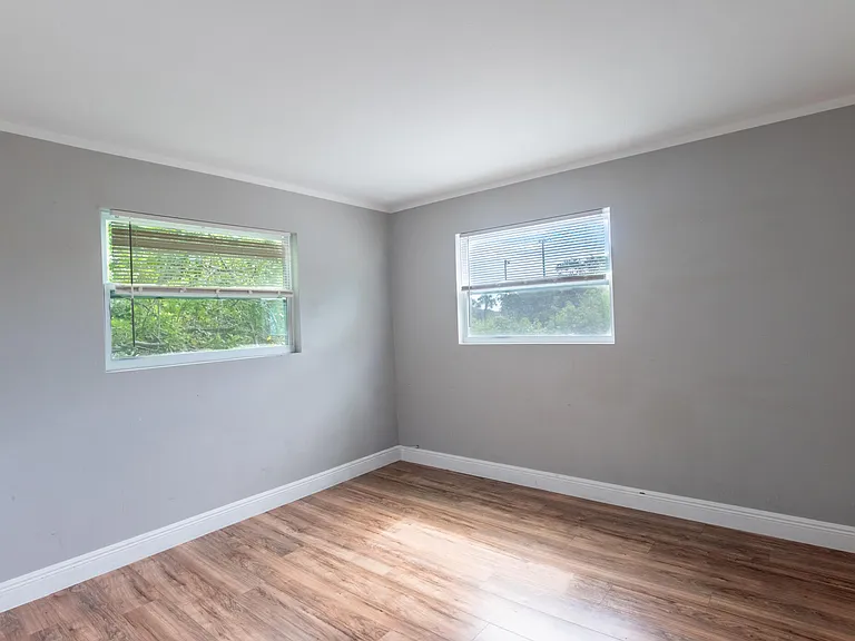 715 N Swinton Ave #2A — Photo 7